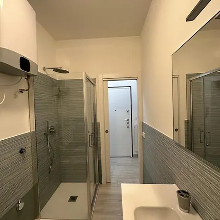 La Casa Di Nonno Stefano - Possibilita Box Privato Apartment *